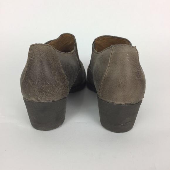 Born | Brown Taupe Heeled Booties - Picture 5 of 7